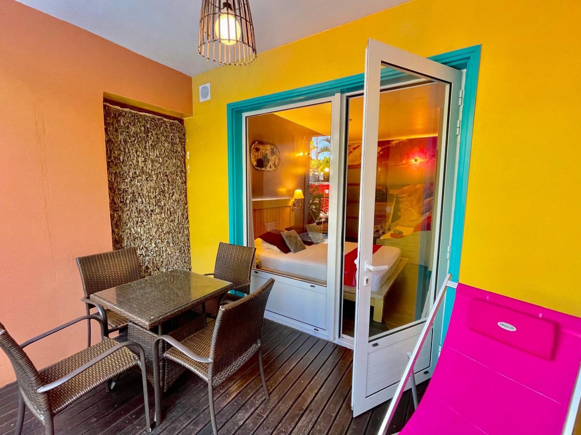 Hotel Les Bougainvilliers 생질레방 외부 사진