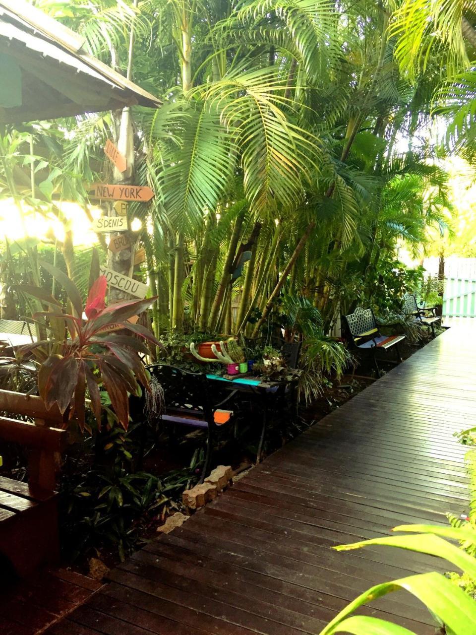 Hotel Les Bougainvilliers 생질레방 외부 사진